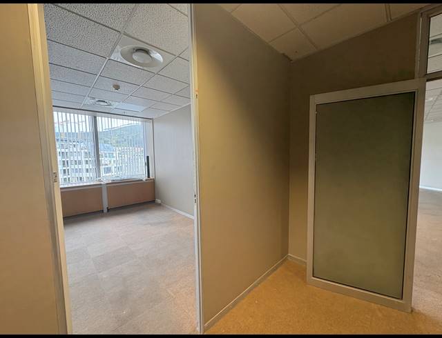 220.80M² OFFICE TO LET IN CAPE TOWN CITY CENTRE